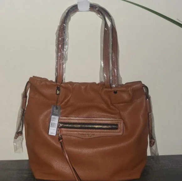 Tan leather London fog handbag brandnew - Picture 1 of 3